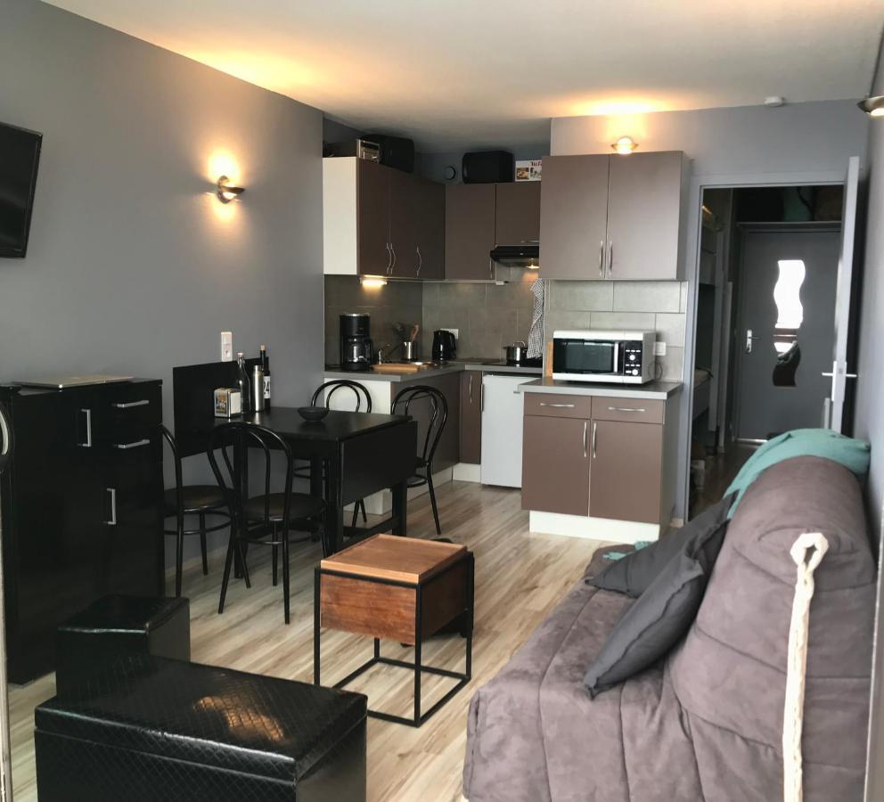 Appartement 4 Personnes Au Pied Des Pistes La Pierre Saint Martin Bagian luar foto